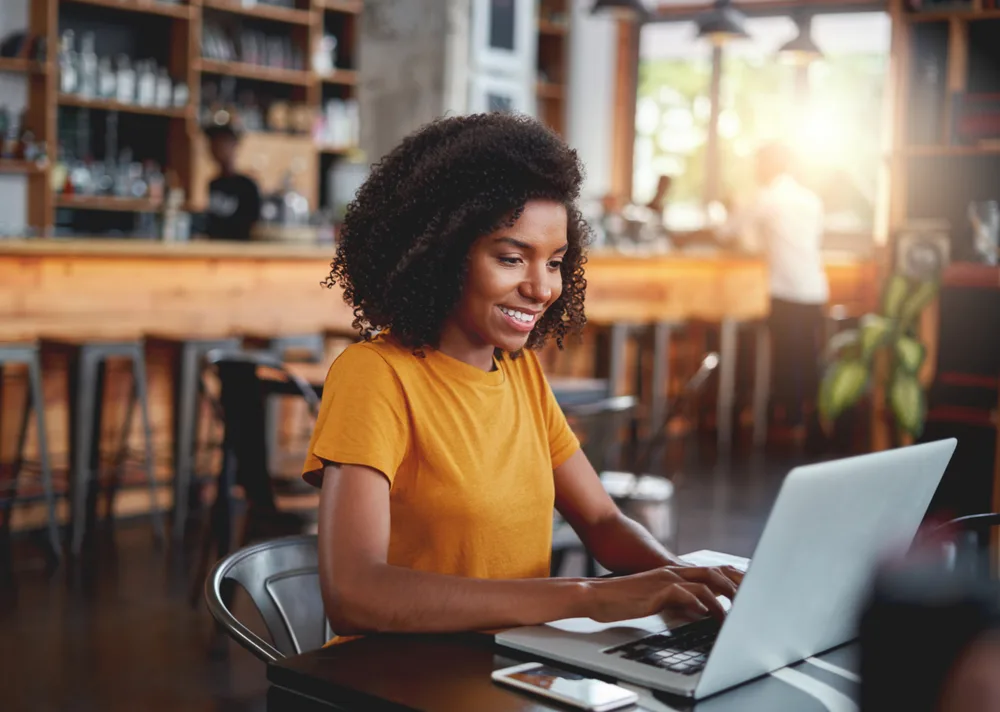 Navigating the Gig Economy: Your Comprehensive Guide to Remote Jobs Offering Weekly Paychecks