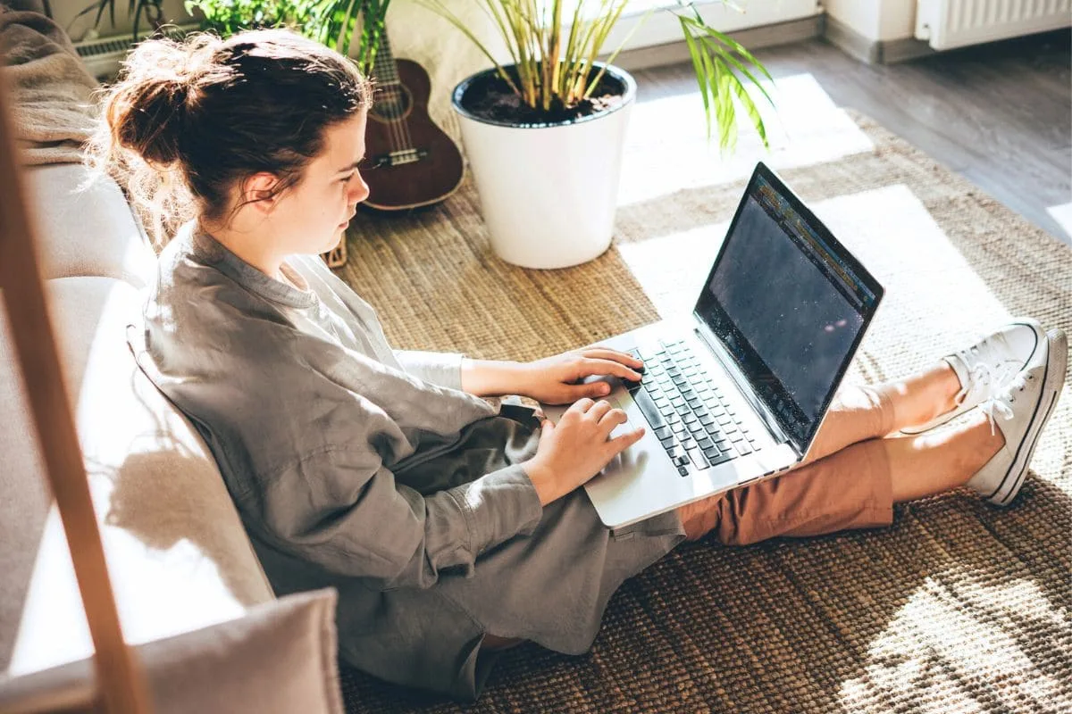Remote Jobs with Little Human Interaction: A Haven for Independent Workers