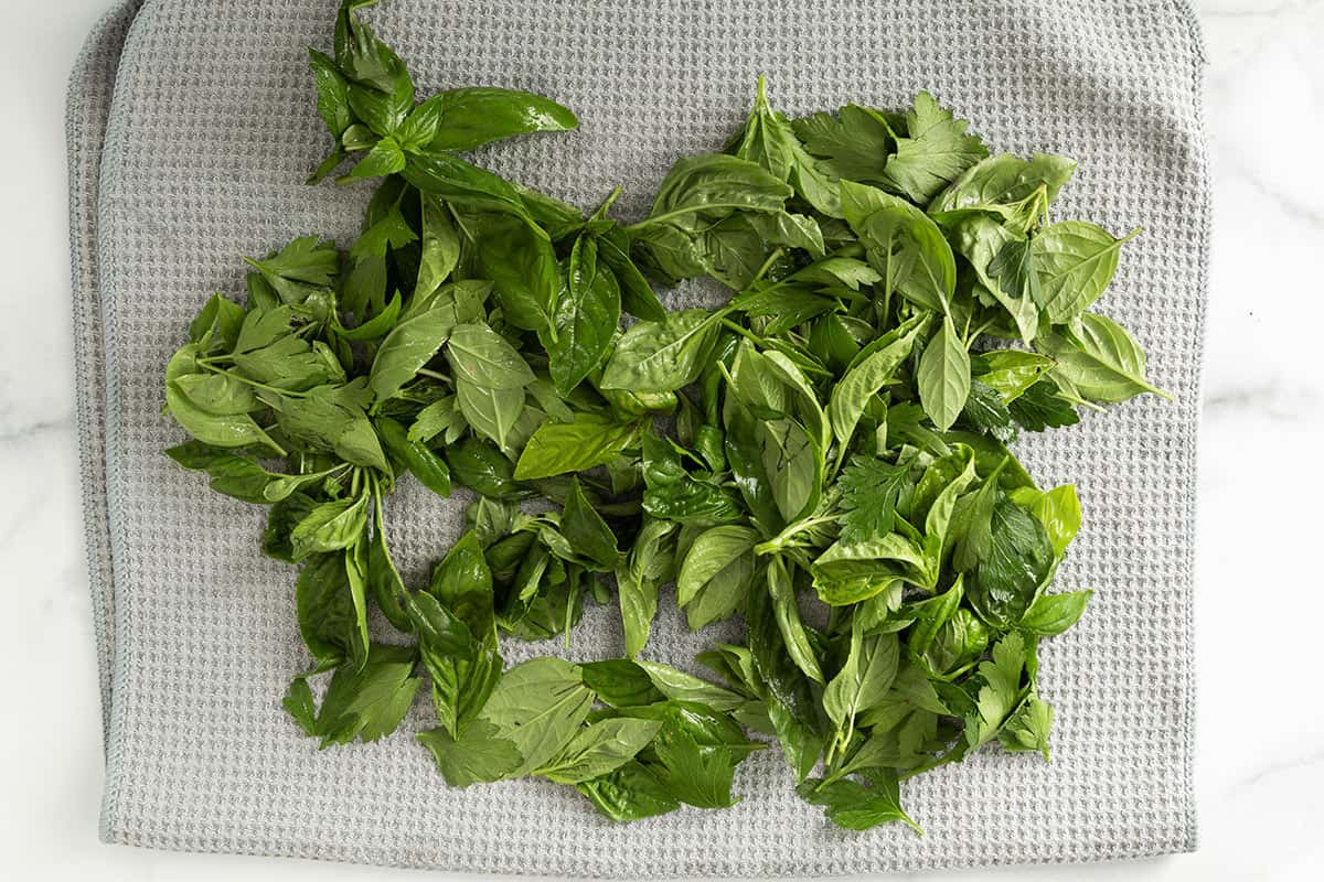 Nut-Free Pesto (for Pasta or Pizza)