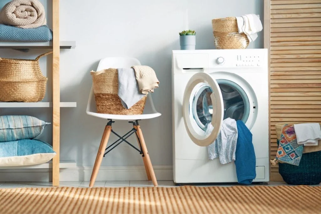 Earn Extra Income by Transforming Laundry into a Profitable Side Hustle