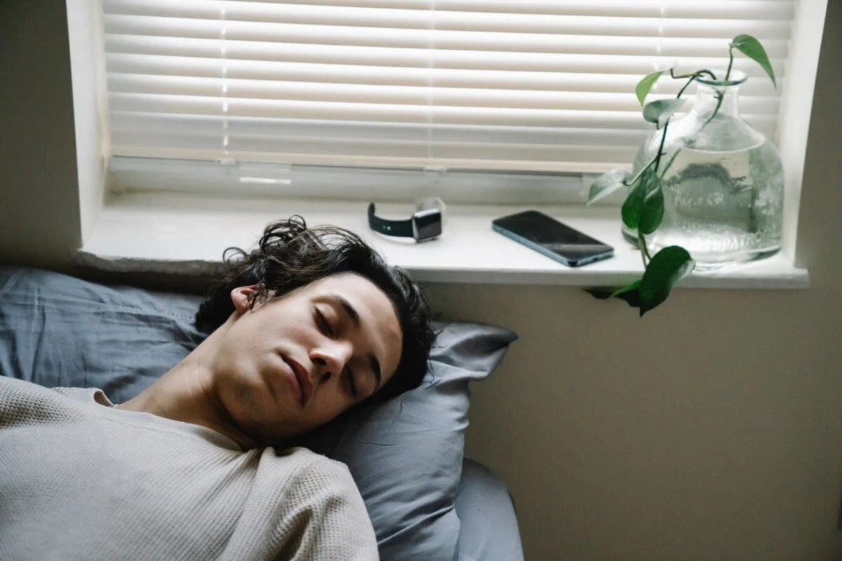 The Summer Sleep Shift: Navigating Teenagers’ Shifting Schedules for a Healthy Transition Back to School