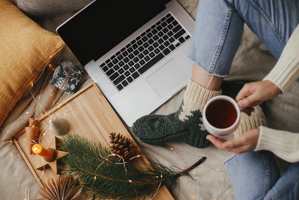 The Ultimate Guide to 22 Legitimate Side Hustles for Earning Extra Holiday Cash